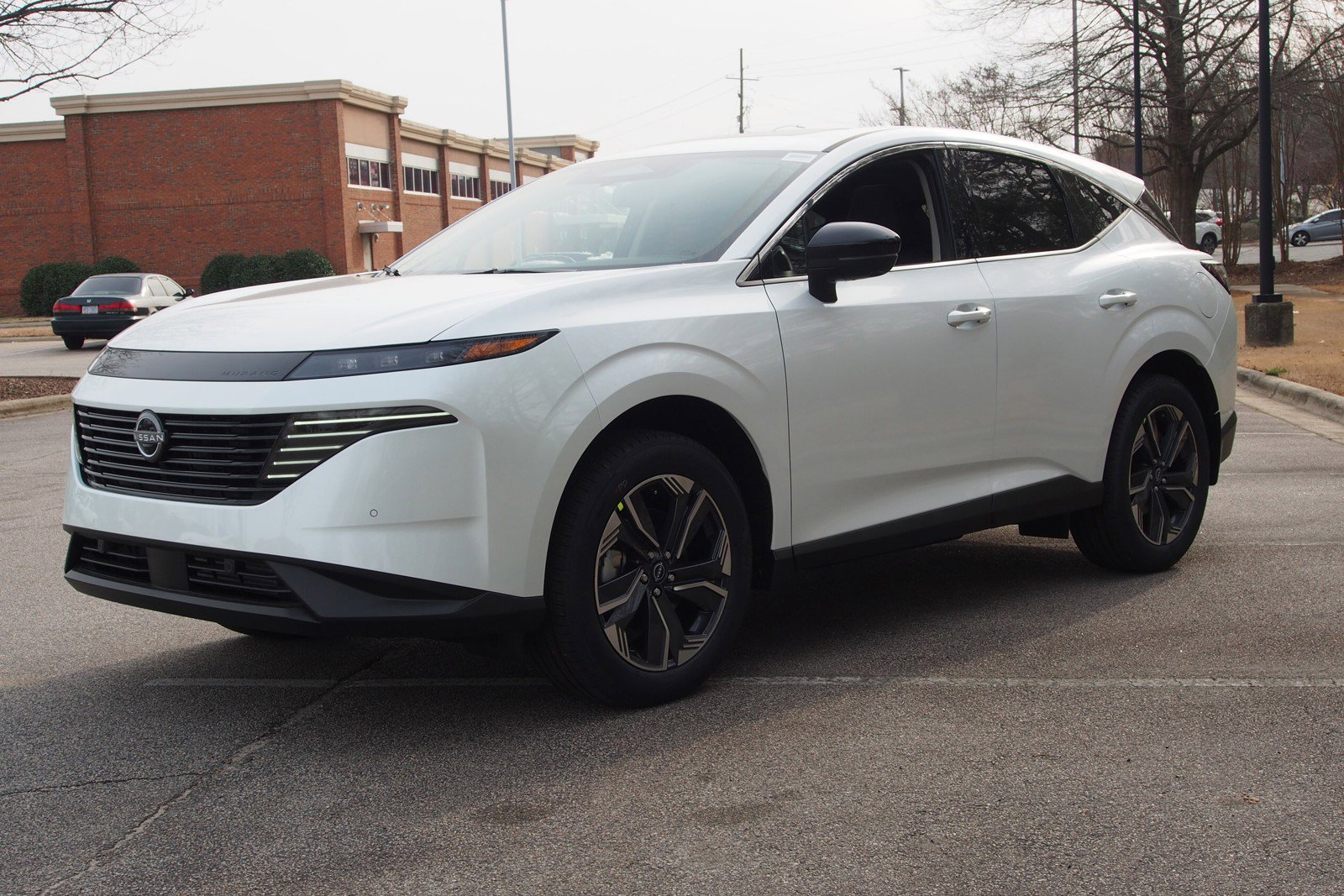 Used 2025 Nissan Murano SL image 3