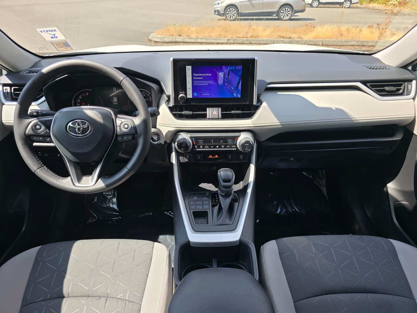 Used 2025 Toyota RAV4 XLE w/ Convenience Package AWD/4WD image 10