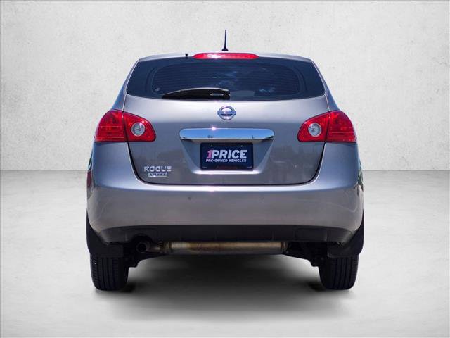 Used 2015 Nissan Rogue S FWD image 7