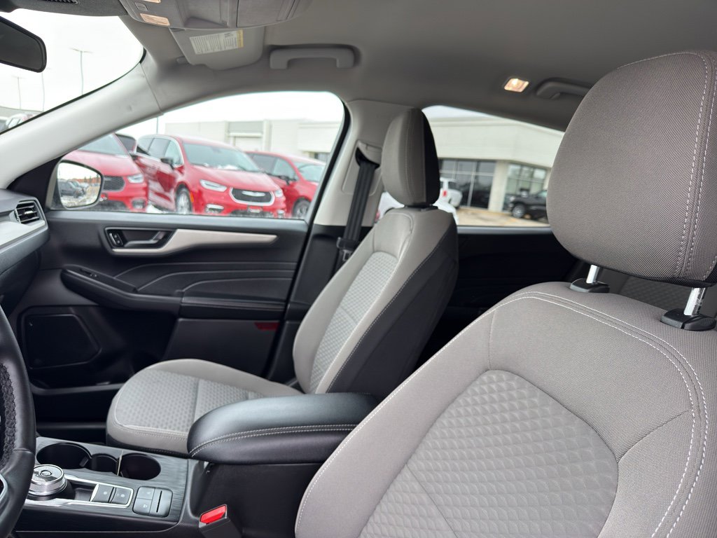 Used 2022 Ford Escape SE w/ Convenience Package image 27