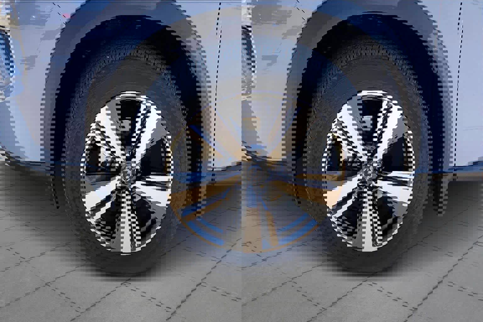 Used 2025 Nissan Rogue SL image 11