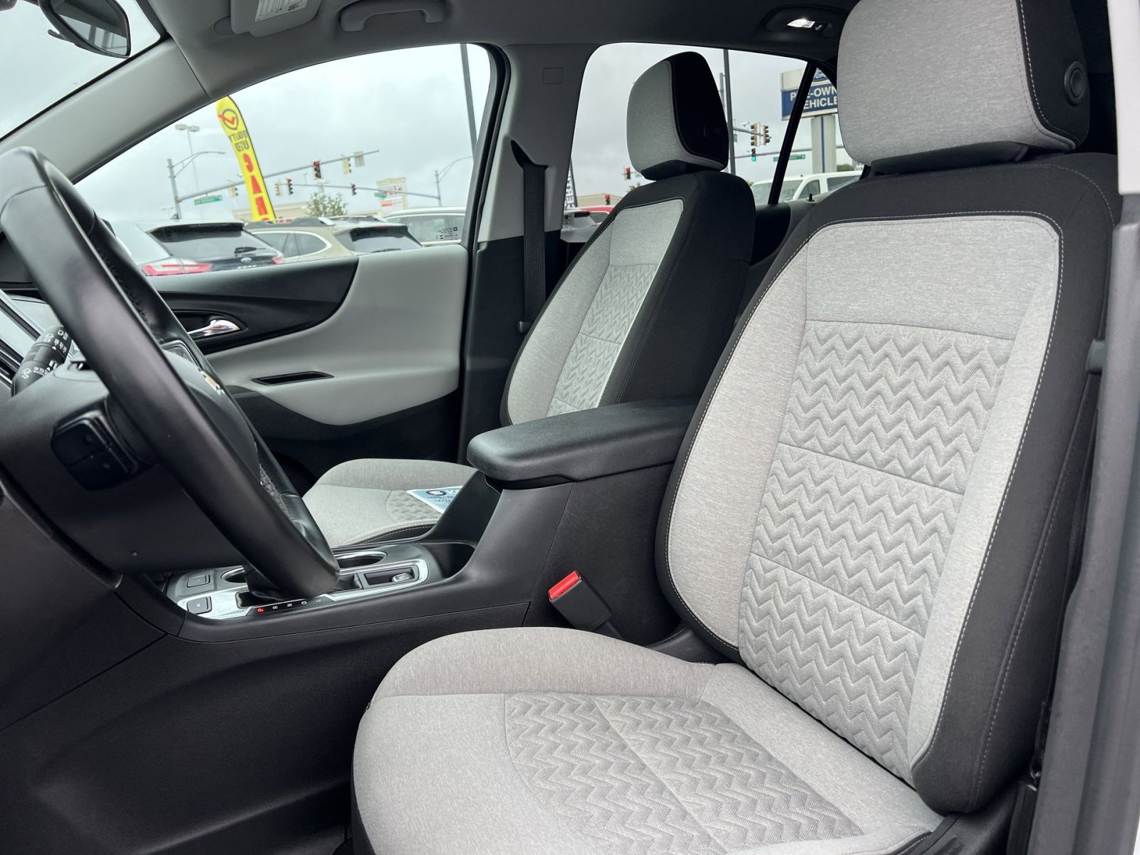 Used 2024 Chevrolet Equinox LT image 13