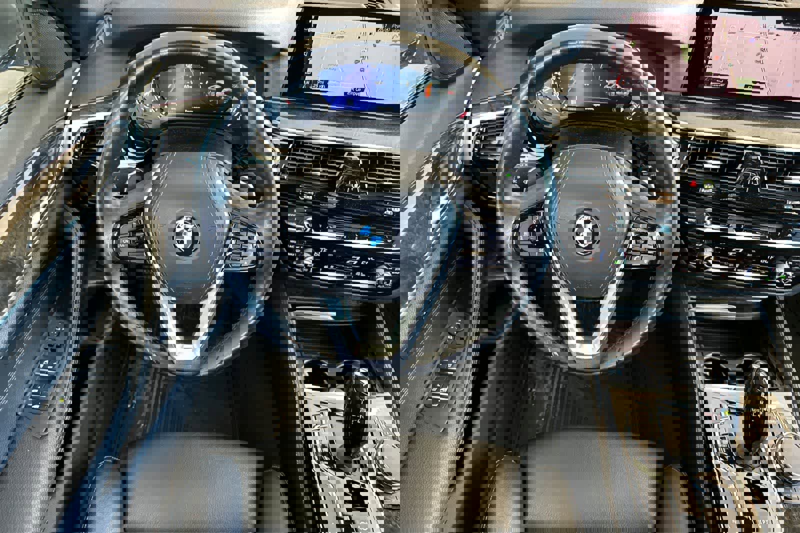 Used 2019 BMW 530i w/ Luxury Package image 14