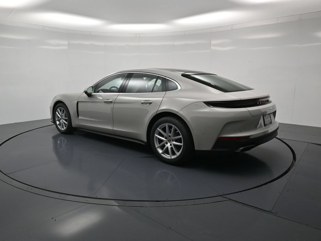 Certified 2026 Porsche Panamera image 3