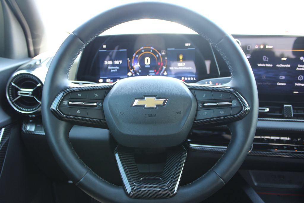 Used 2026 Chevrolet Equinox LT w/ LPO, Floor Liner Package AWD/4WD image 34