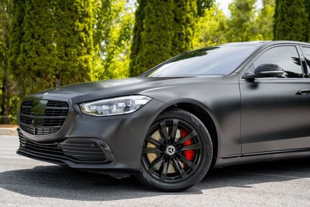Used 2022 Mercedes-Benz S 500 4MATIC image 3