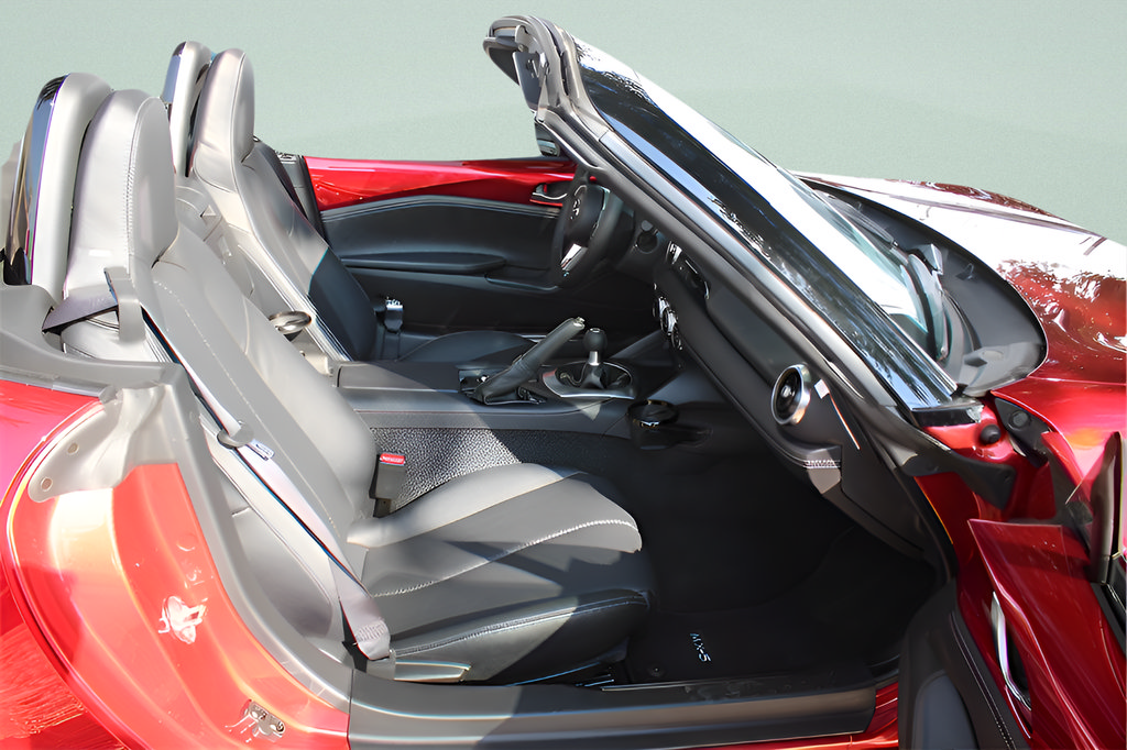 New 2025 MAZDA MX-5 Miata Grand Touring RWD image 29
