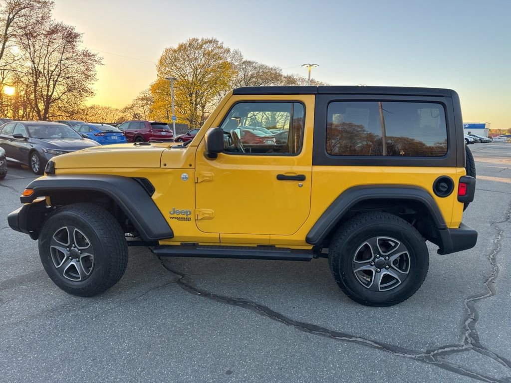 Used 2020 Jeep Wrangler Sport AWD/4WD image 2