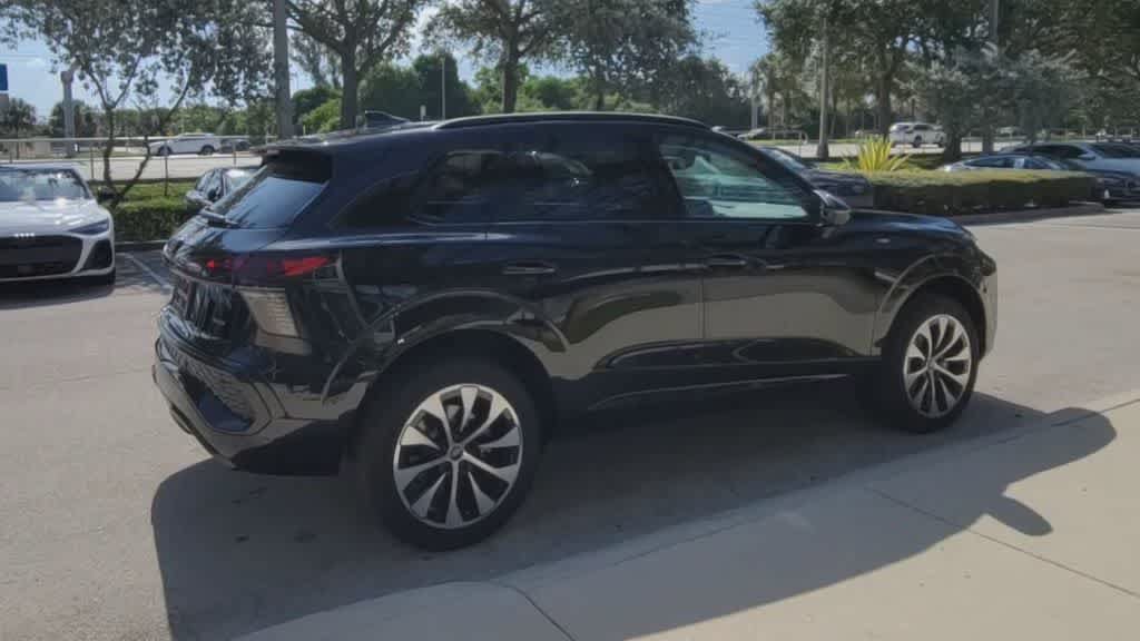 New 2026 Audi Q3 quattro 2.0T AWD/4WD image 8