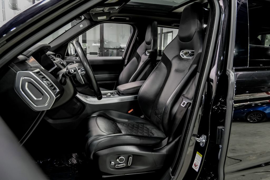 Used 2018 Land Rover Range Rover Sport SVR image 48