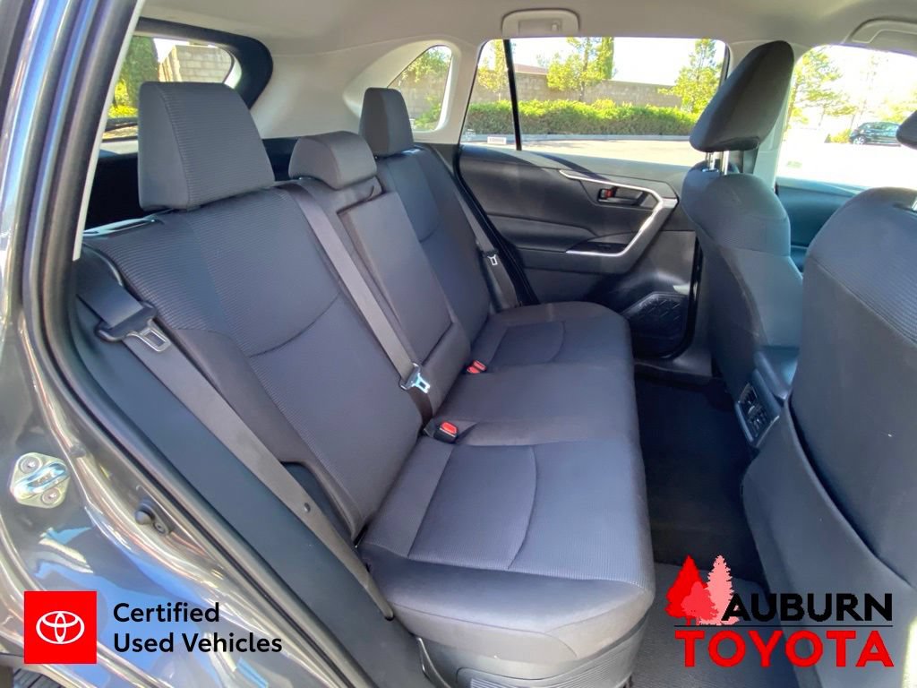 Certified 2025 Toyota RAV4 LE AWD/4WD image 17