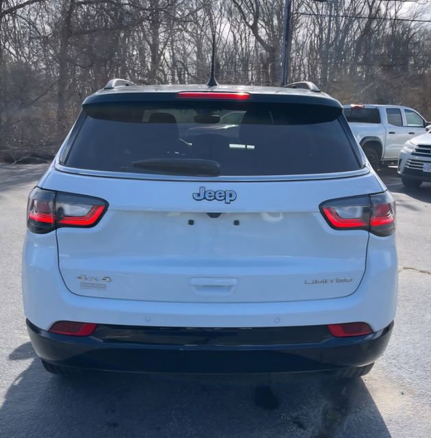 Used 2024 Jeep Compass Limited w/ Elite Group image 4