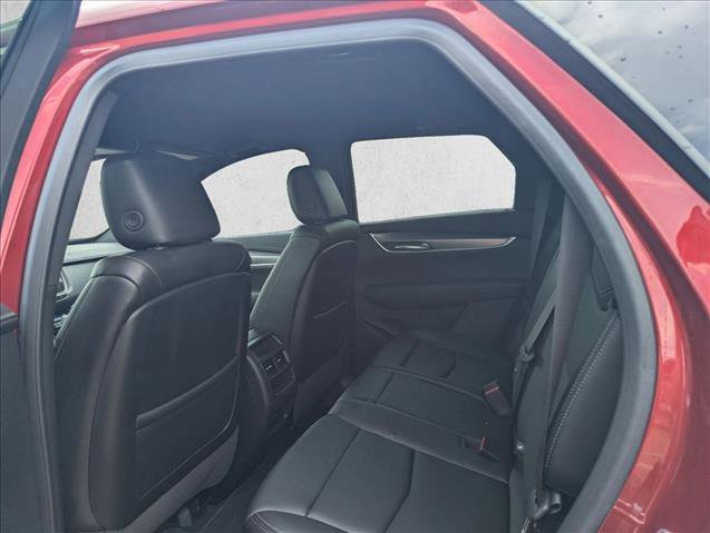 Used 2024 Cadillac XT5 Luxury FWD image 13
