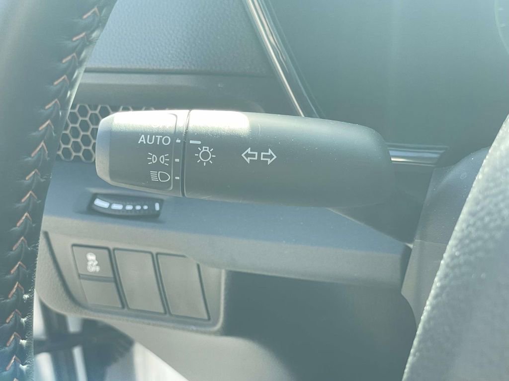 Certified 2025 Honda CR-V Sport image 24