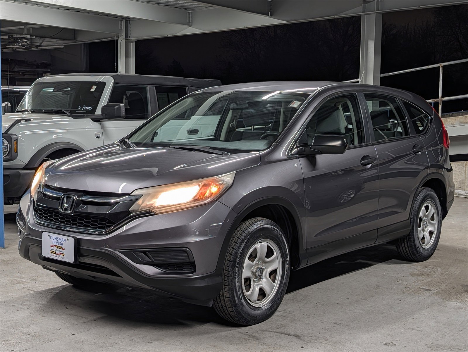 Used 2015 Honda CR-V LX image 3