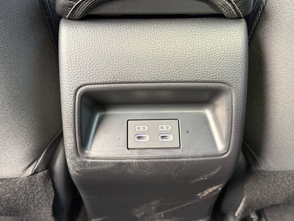 Used 2026 Toyota Corolla SE FWD image 30