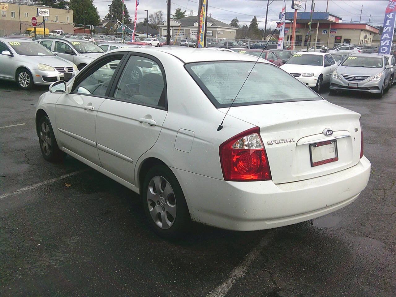 Used 2006 Kia Spectra EX image 3