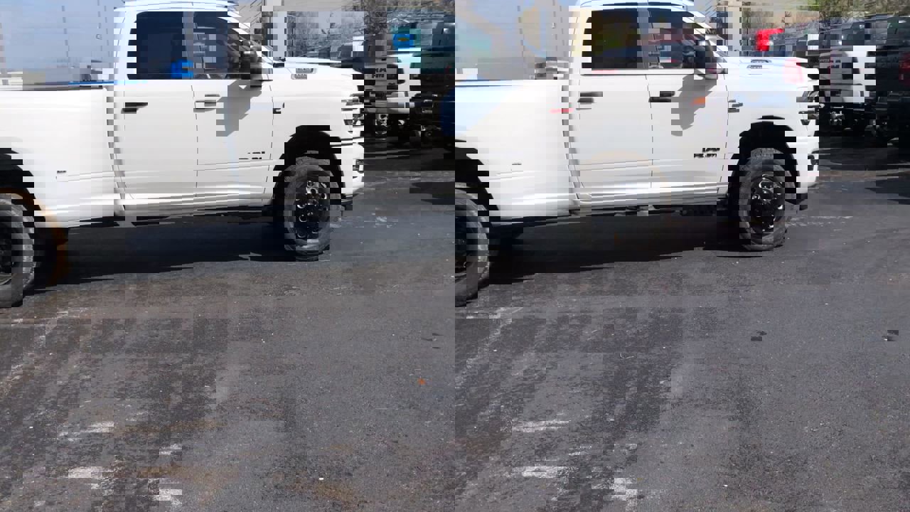 New 2026 RAM 3500 Big Horn image 9