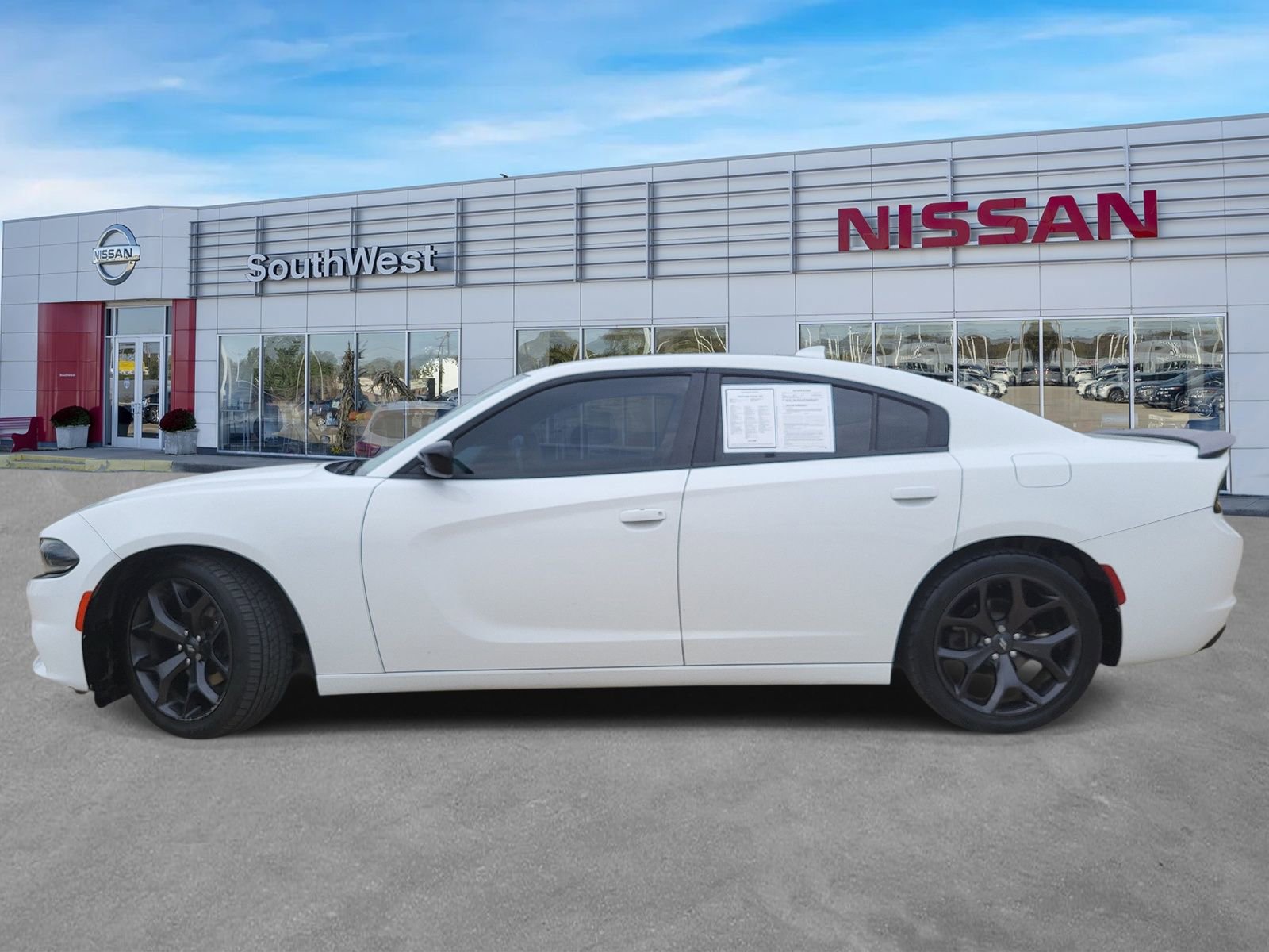 Used 2020 Dodge Charger SXT w/ Plus Group RWD image 9
