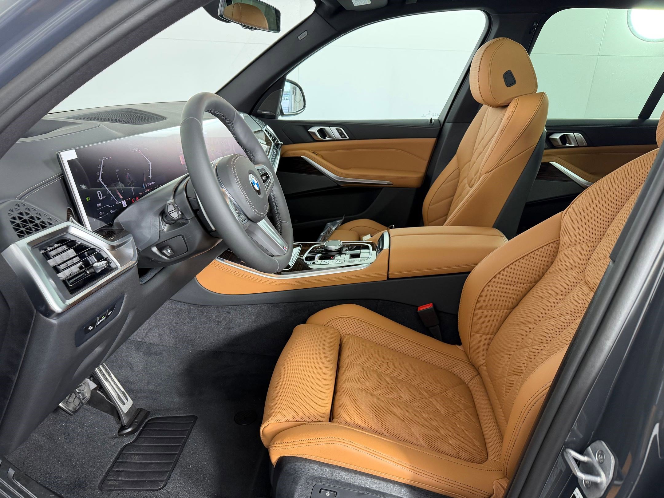 New 2026 BMW X5 sDrive40i w/ M Sport Package image 5
