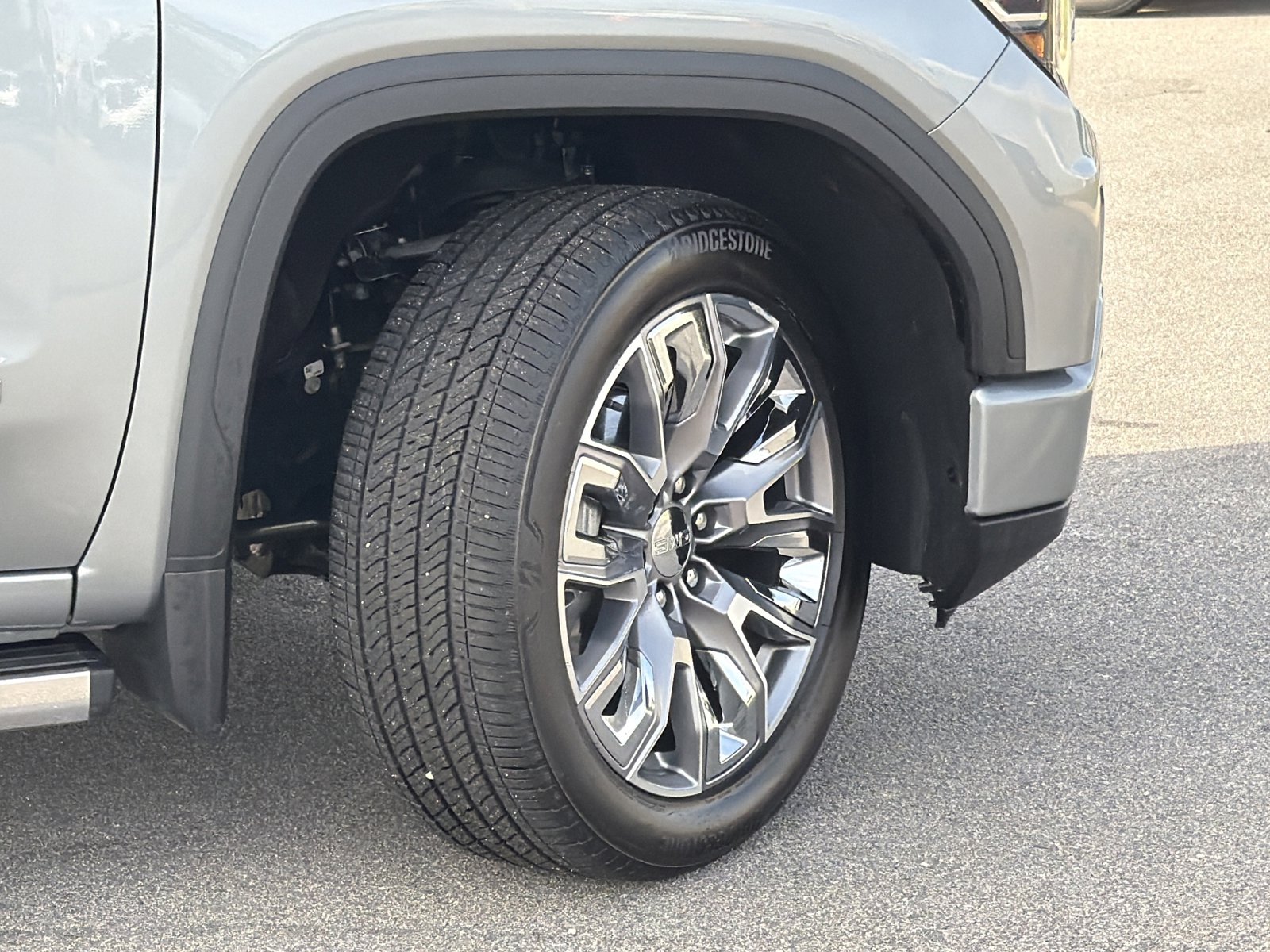 Used 2026 GMC Sierra 1500 Denali AWD/4WD image 5