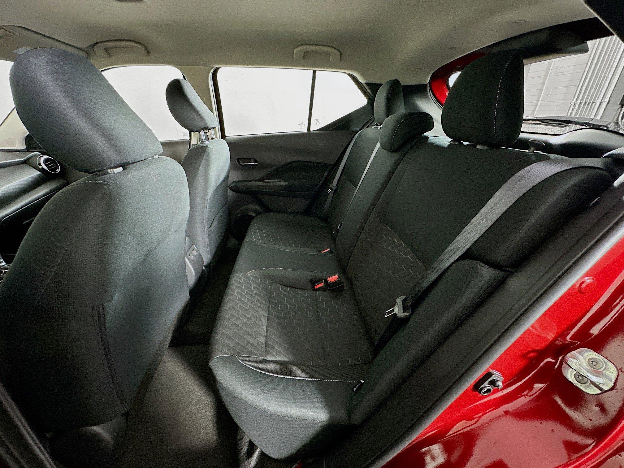 Used 2024 Nissan Kicks SV w/ Exterior Package image 26