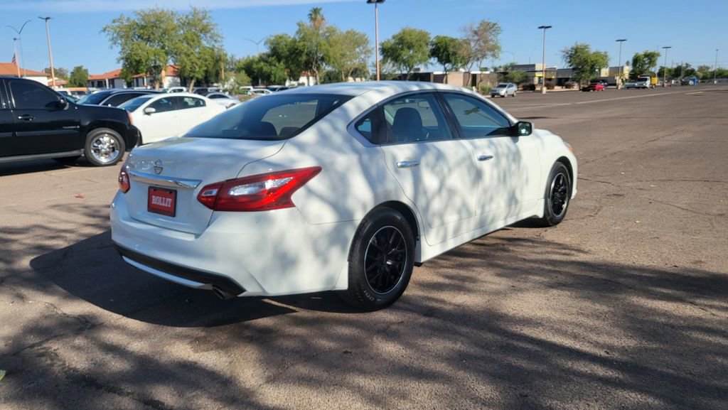 Used 2017 Nissan Altima 2.5 S w/ Power Driver Seat Package FWD image 9