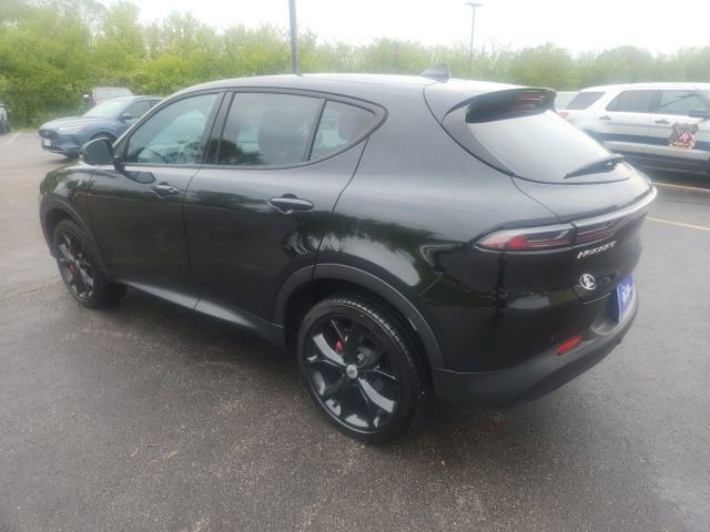 Used 2024 Dodge Hornet GT w/ Track Pack AWD/4WD image 9