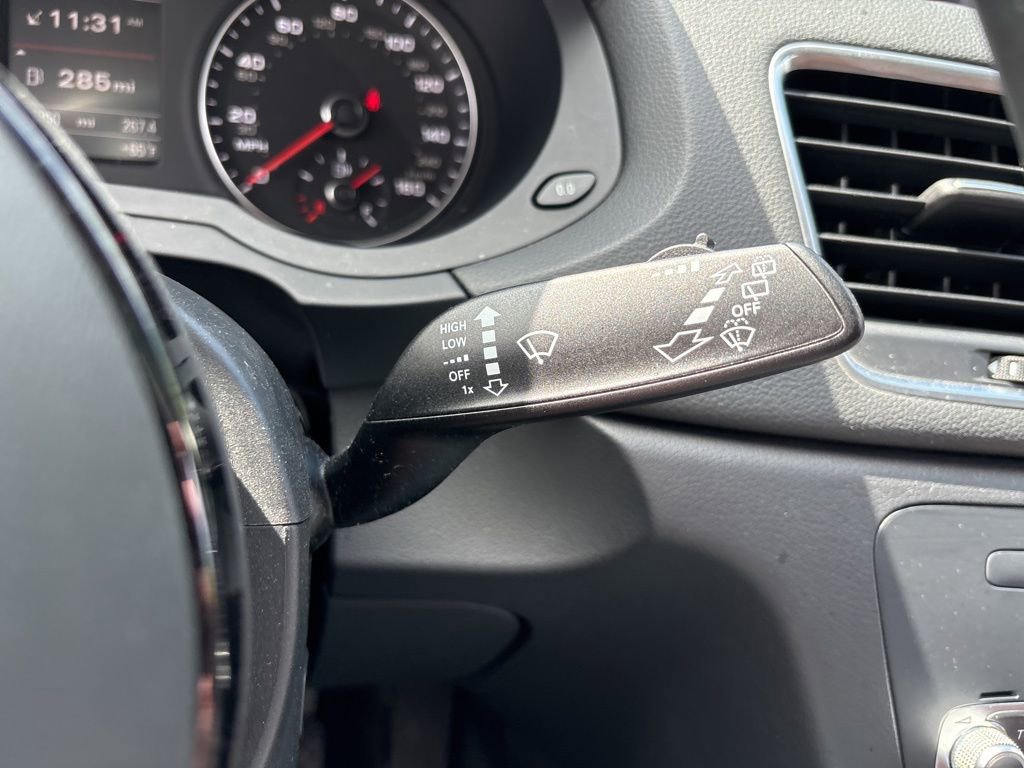 Used 2015 Audi Q3 2.0T Prestige w/ Prestige Package AWD/4WD image 24