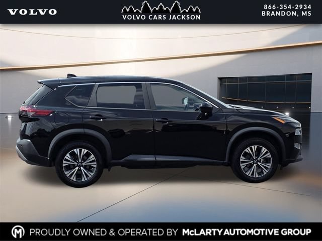 Used 2023 Nissan Rogue SV FWD image 3