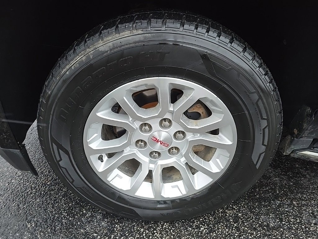 Used 2019 GMC Yukon SLE image 34