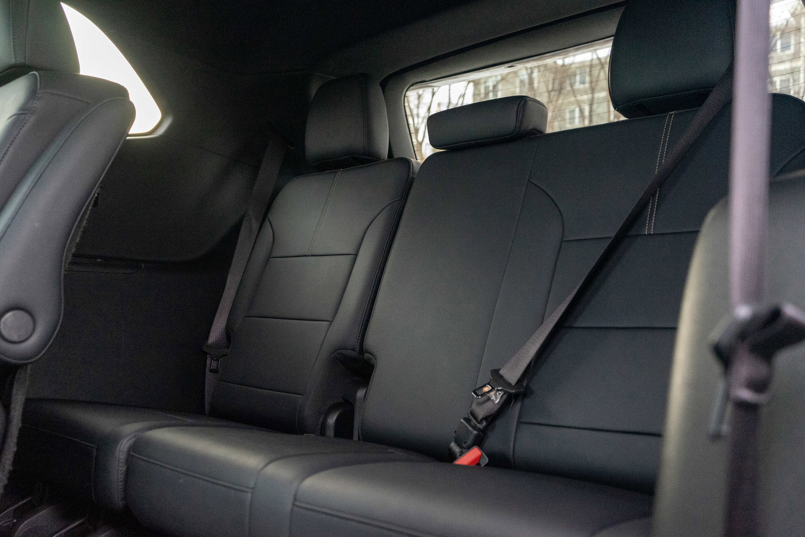 Used 2024 GMC Acadia Elevation image 28