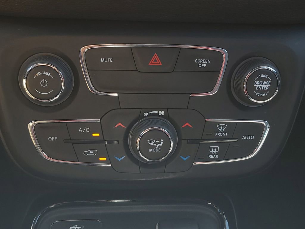 Used 2019 Jeep Compass Altitude image 25