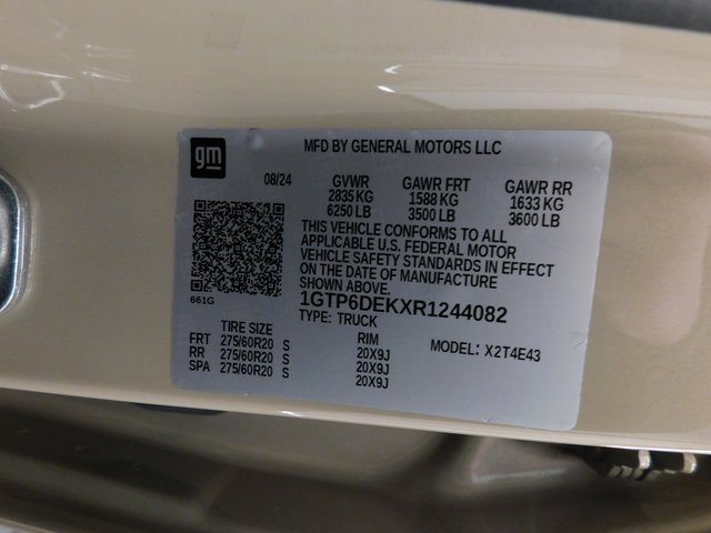 Used 2024 GMC Canyon AT4 w/ AT4 Premium Package image 49