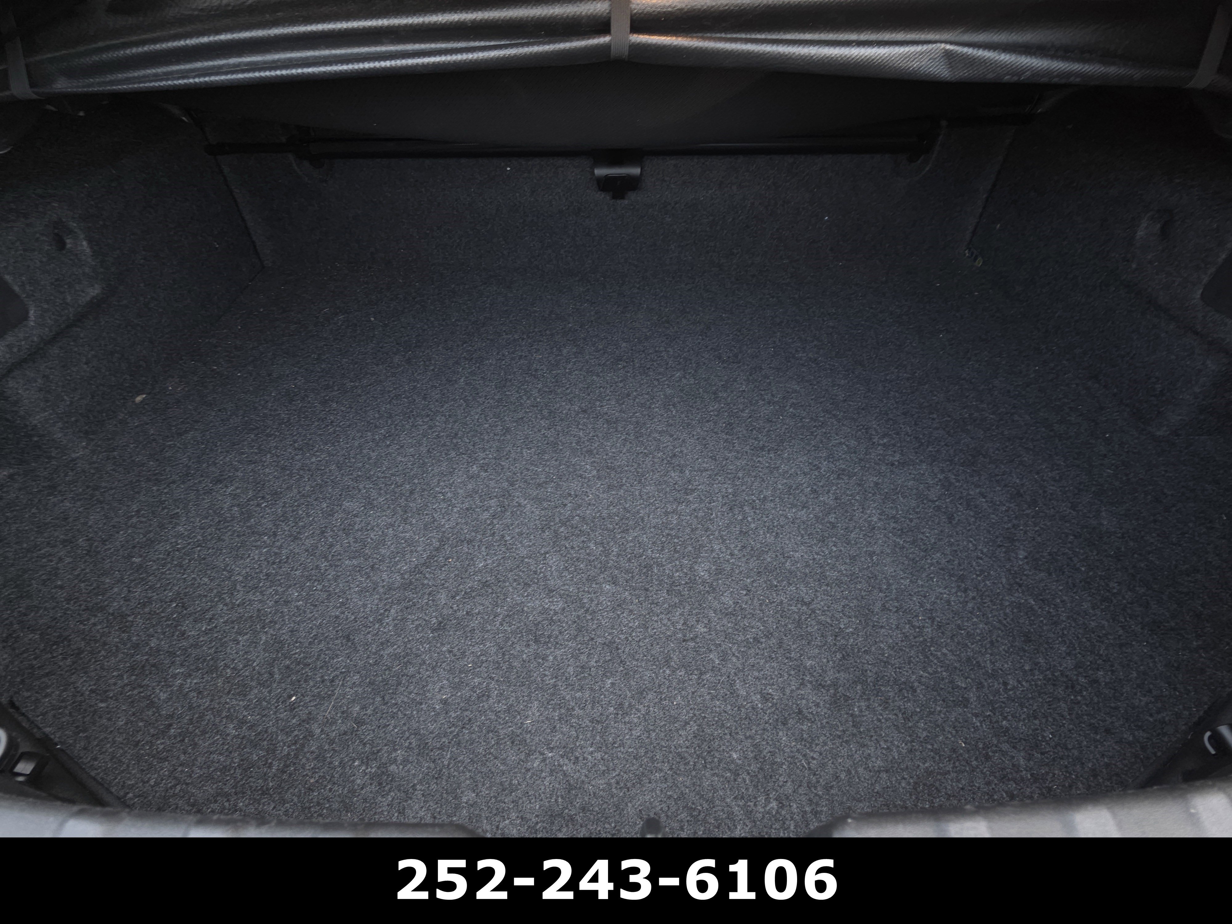 Used 2011 Chevrolet Camaro SS w/ RS Package image 29