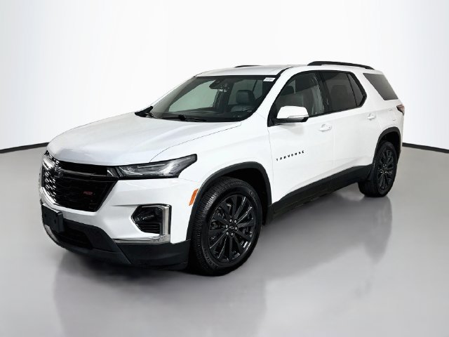 Used 2022 Chevrolet Traverse RS FWD image 4