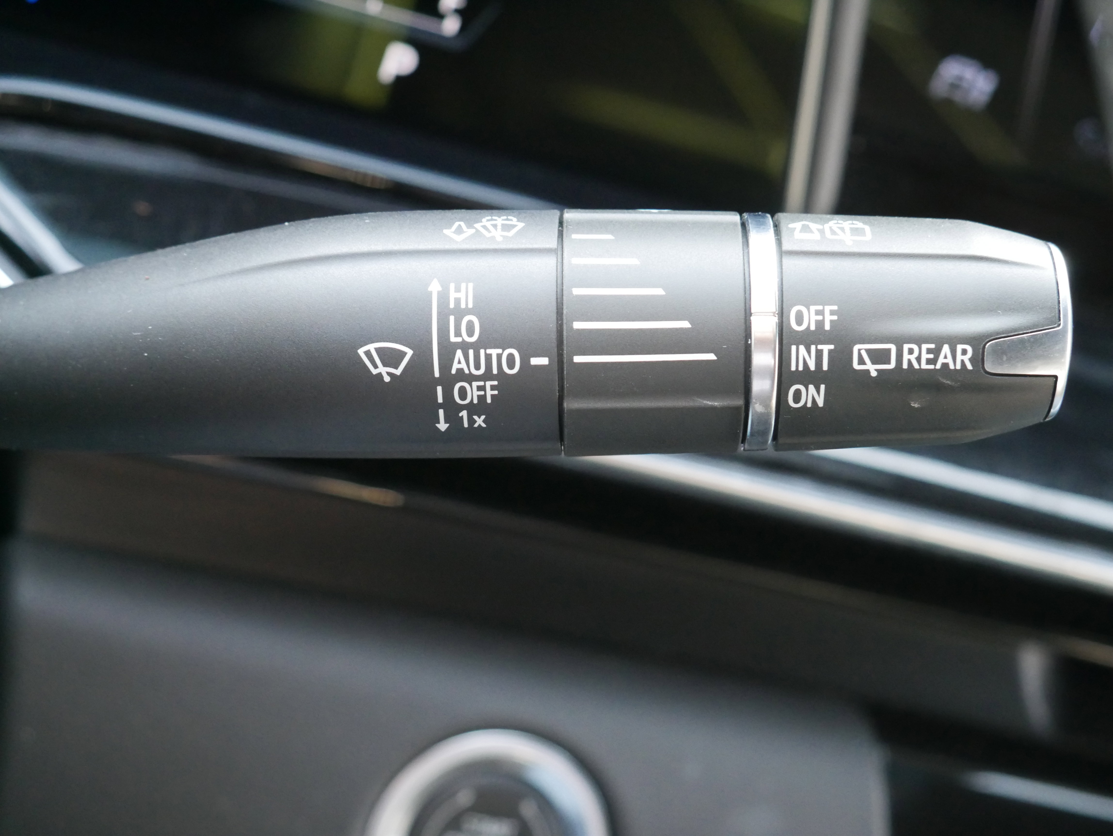 Certified 2021 Cadillac Escalade Sport w/ Driver Assist Tech Package image 35