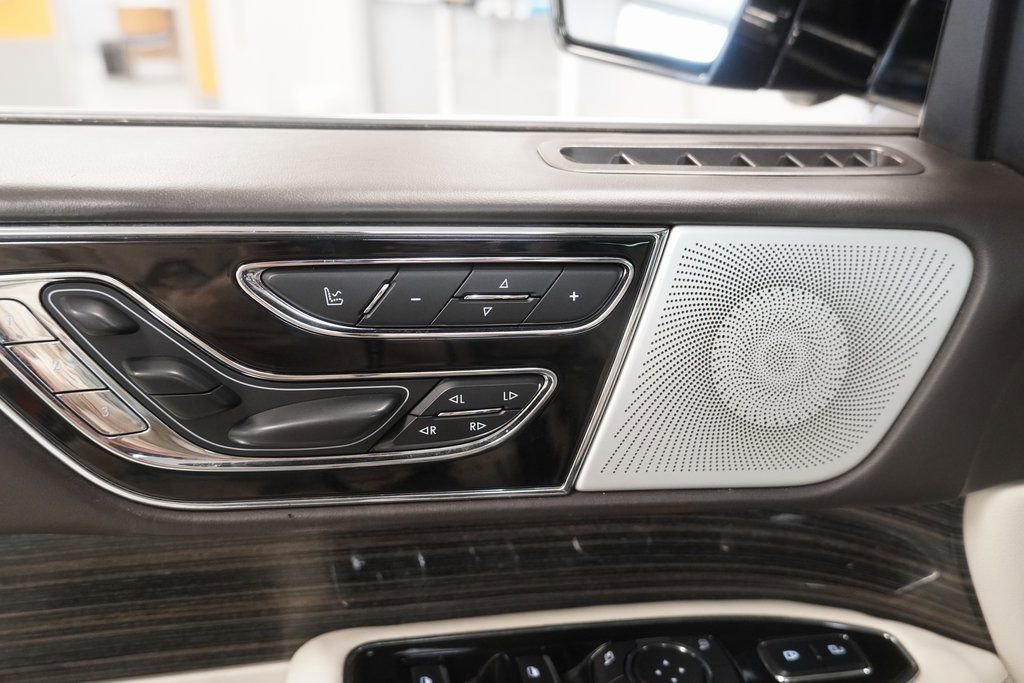 Used 2018 Lincoln Navigator Black Label image 20