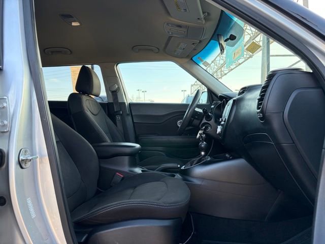 Used 2018 Kia Soul w/ Convenience Package image 13