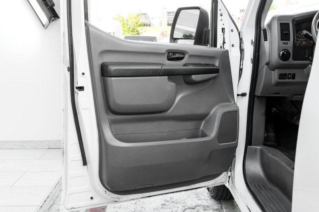 Used 2020 Nissan NV 2500 SV RWD image 32