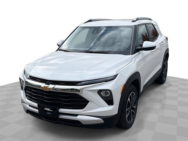 Certified 2024 Chevrolet TrailBlazer LT w/ Driver Confidence Package FWD image 1
