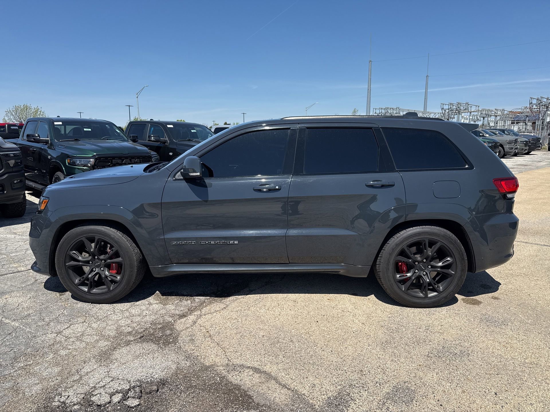 Used 2017 Jeep Grand Cherokee SRT AWD/4WD image 9