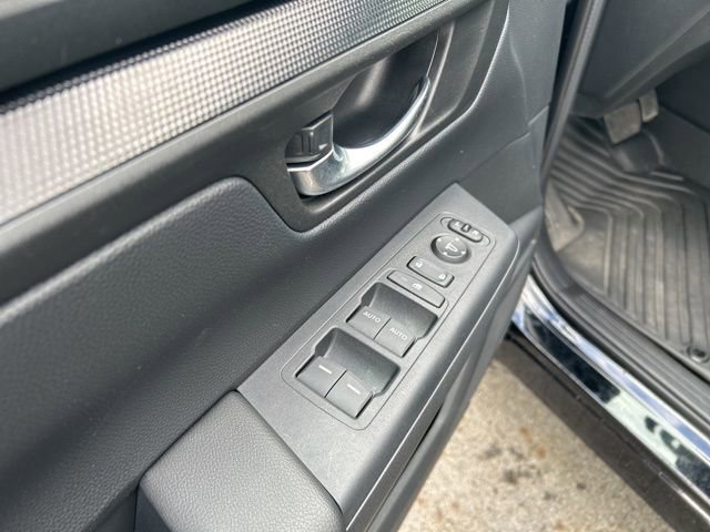 Used 2025 Honda CR-V Sport image 11