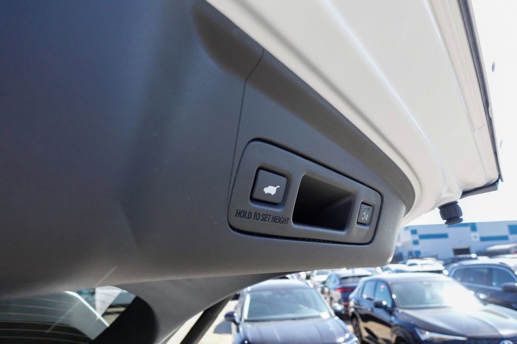 New 2025 Acura ADX A-Spec image 28