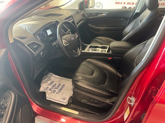 Used 2022 Ford Edge Titanium AWD/4WD image 6