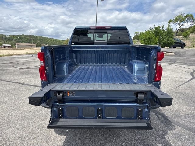 Used 2024 Chevrolet Silverado 1500 RST w/ Convenience Package II image 7