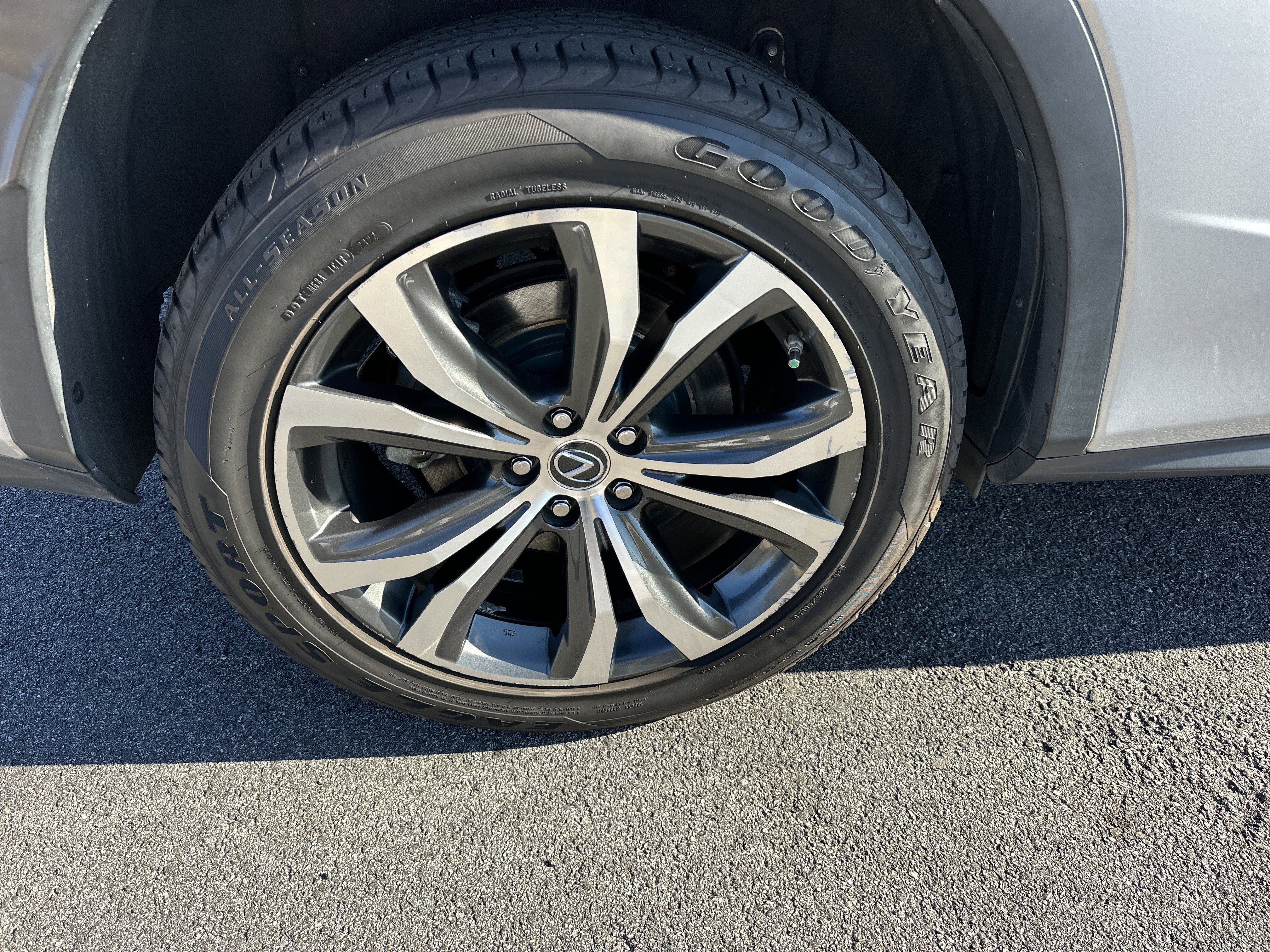 Used 2019 Lexus RX 350 AWD w/ Navigation Package image 18