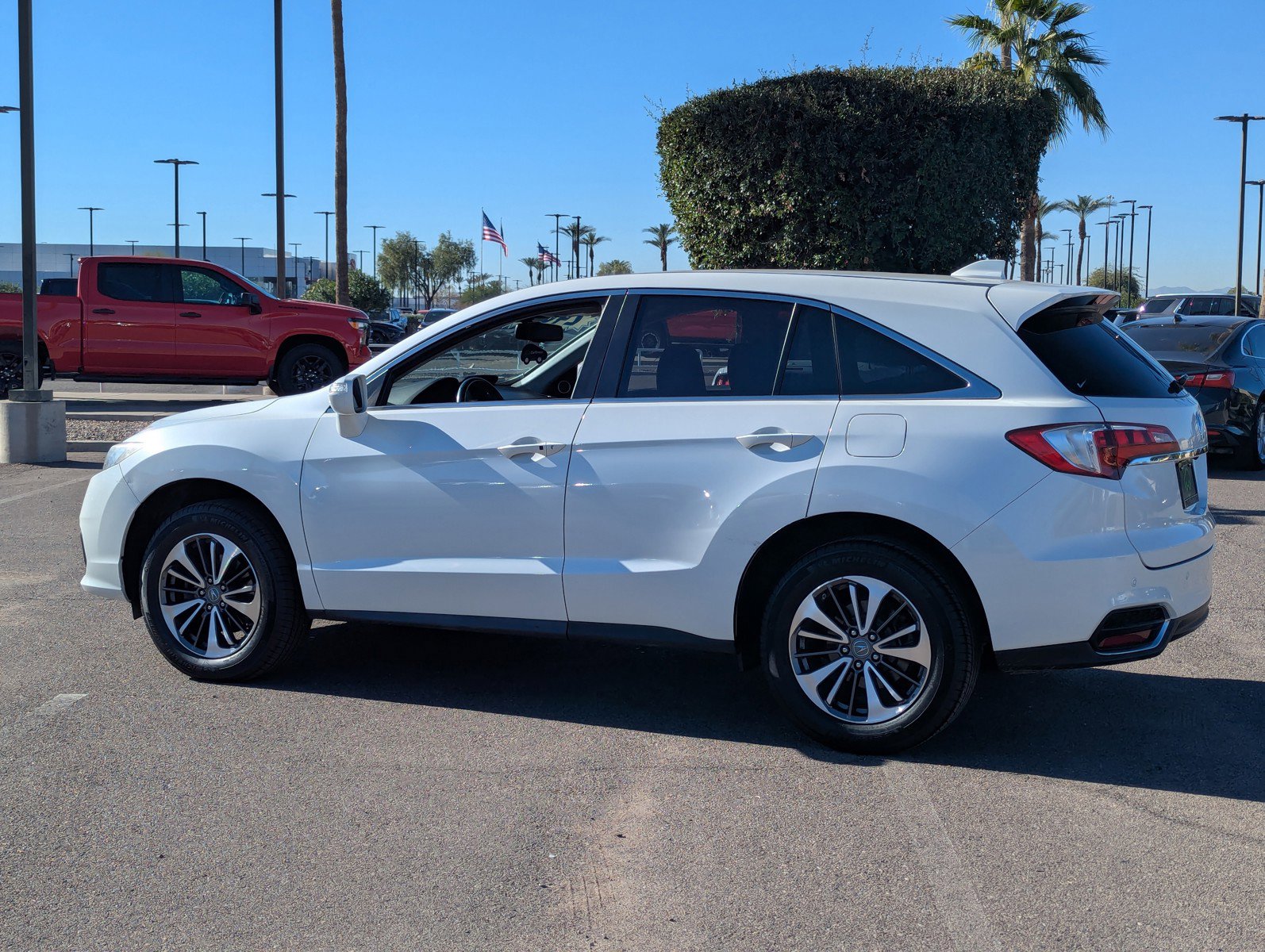 Used 2018 Acura RDX AWD w/ Advance Package image 4