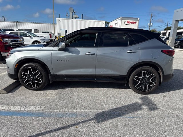 Used 2024 Chevrolet Blazer RS w/ Driver Confidence II Package FWD image 4