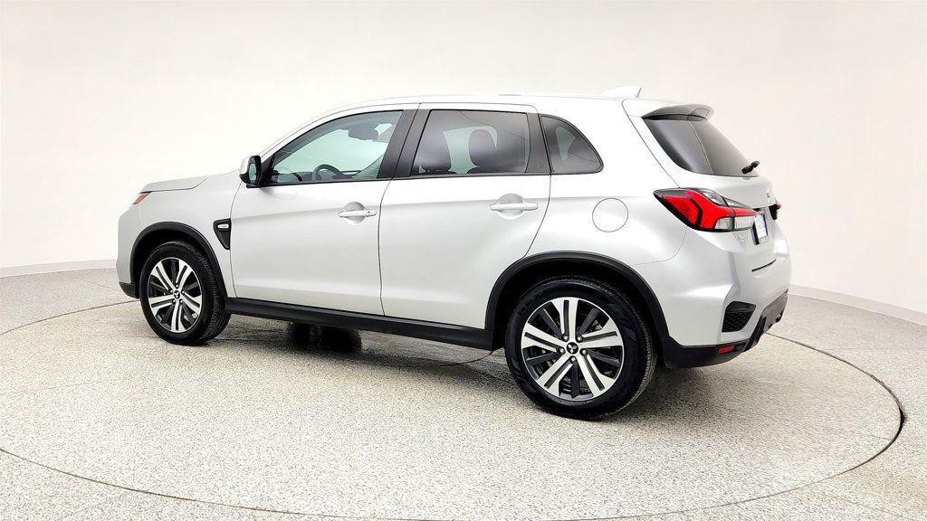 Used 2025 Mitsubishi Outlander Sport AWD image 7